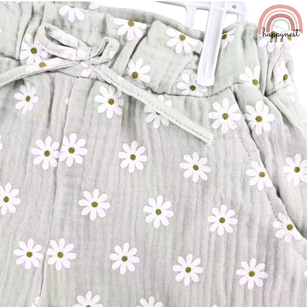 Rachel Zoe 3-Piece Sage Green Daisy Baby Set with Top, Pants & Sunglasses (2–4 Years) | AA368