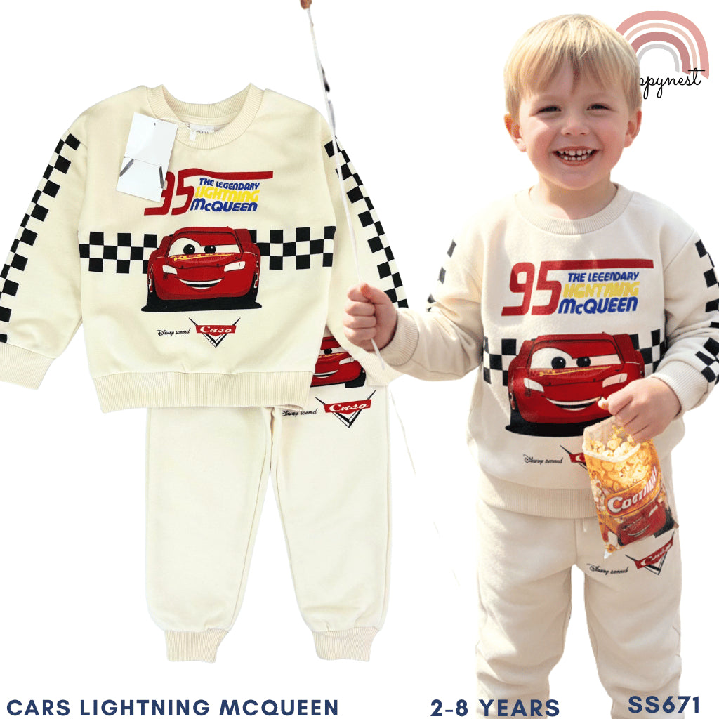 Lightning McQueen Boy OOTD 2-Pc Tracksuit - Cozy Sweatshirt & Joggers (Ages 2-8) SS671